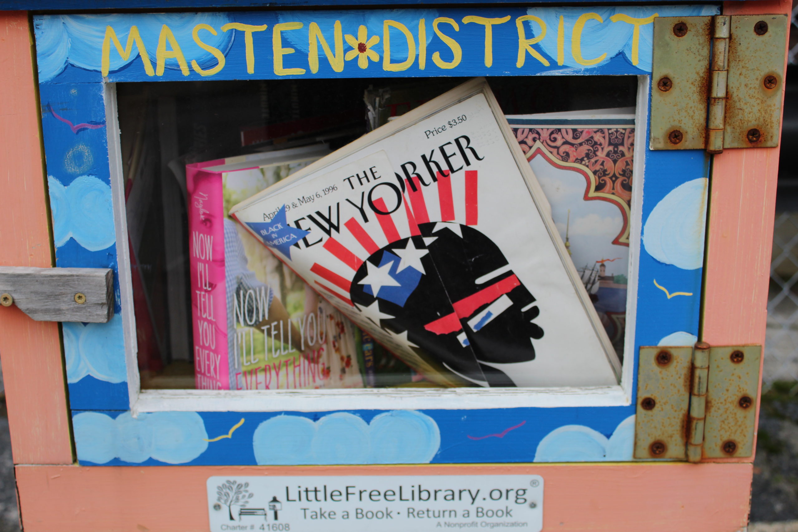 Good Neighbuzz Vive at Jericho Road Qween City