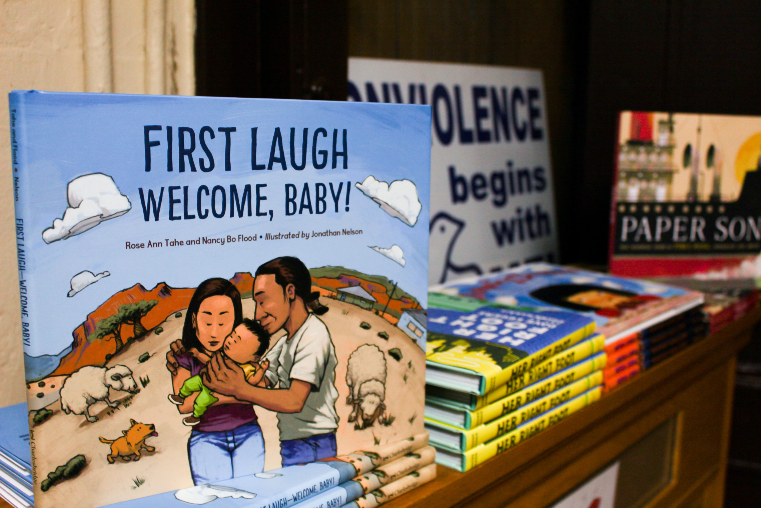 Good Neighbuzz Vive at Jericho Road Qween City